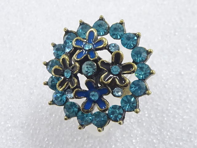 JAPANESE KIMONO / ANTIQUE COLORED STONE RING (SIZE 13)